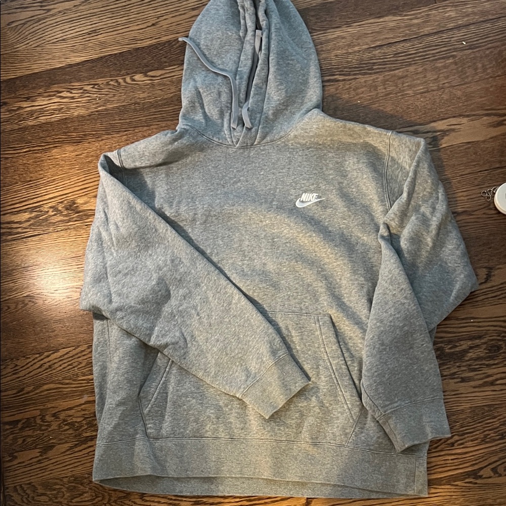 Nike Men's Light Gray Hoodie